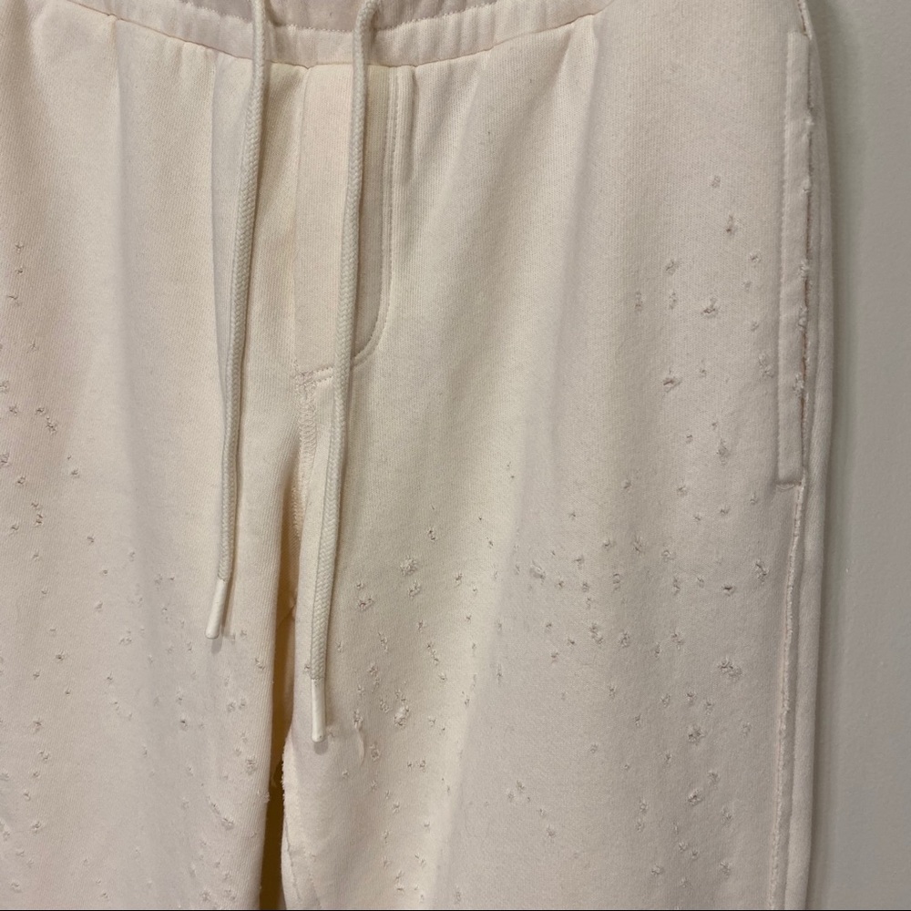 NEW! ALO Yoga Distressed Lounge Sweatpants Joggers - Picture 4 of 6